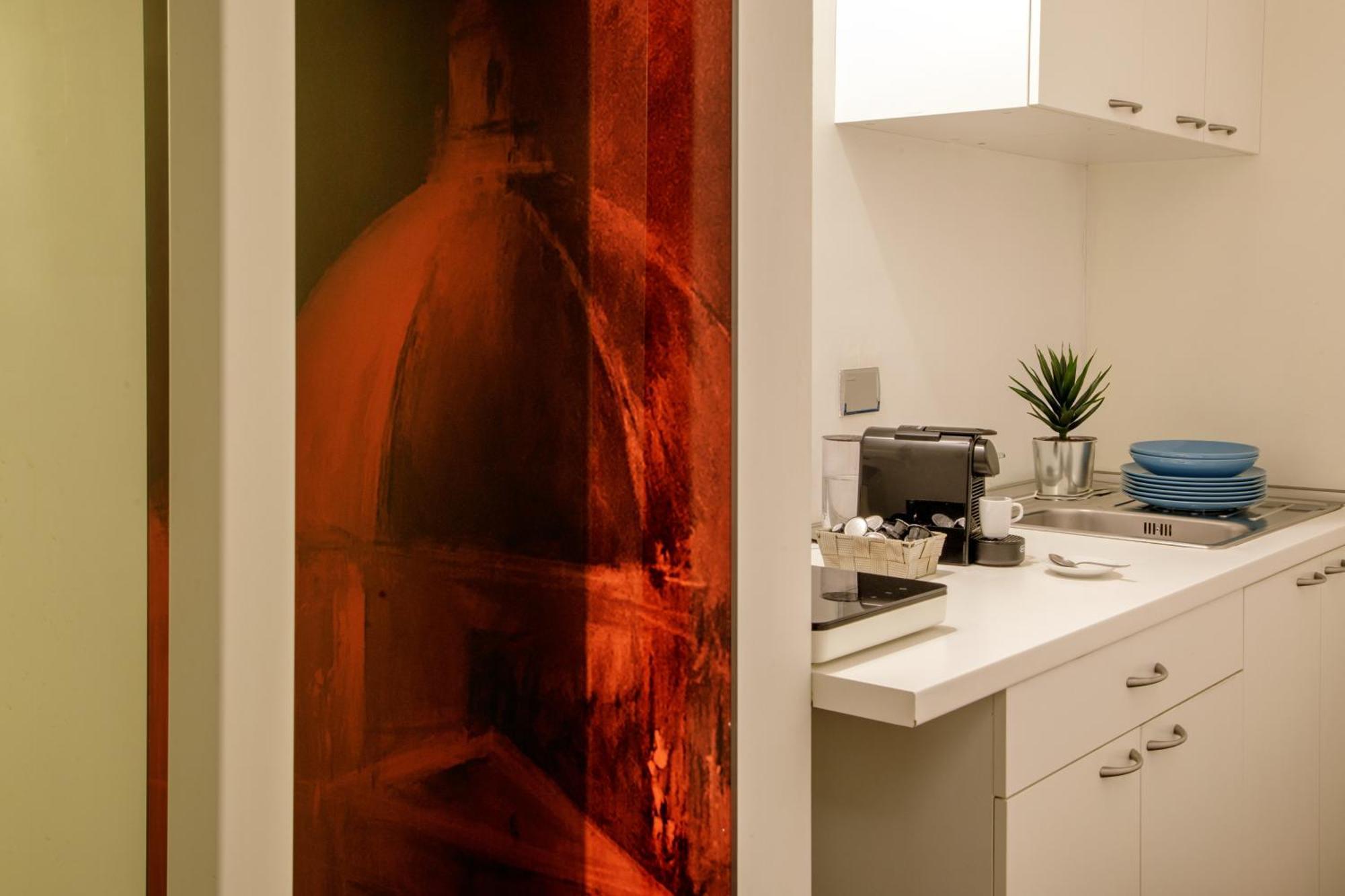 The Right Place 4u Navona Luxury Rom