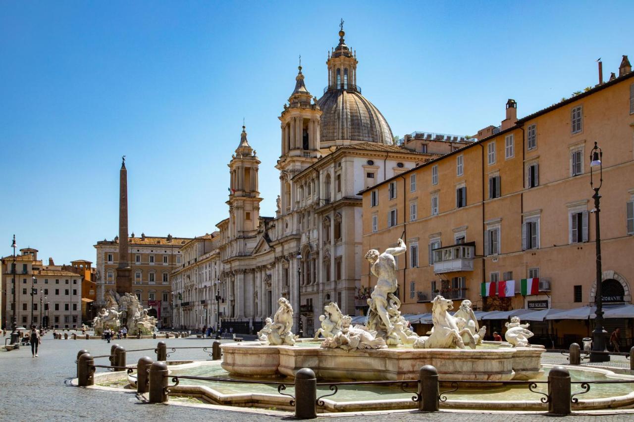 The Right Place 4u Navona Luxury Rom